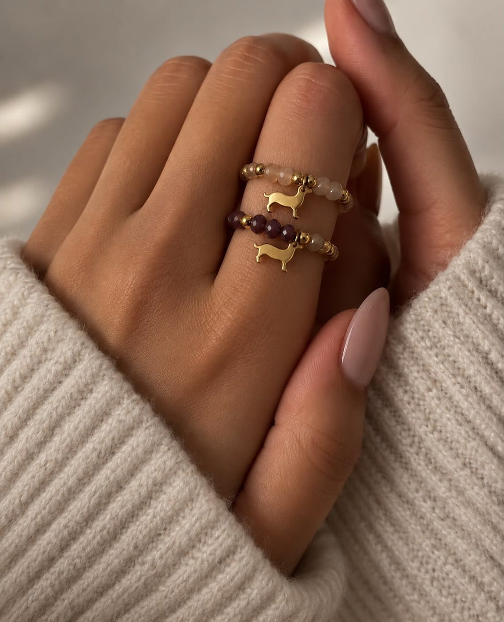 Anna-Hund Ring
