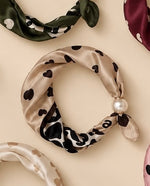 Loveialove magnet tuch